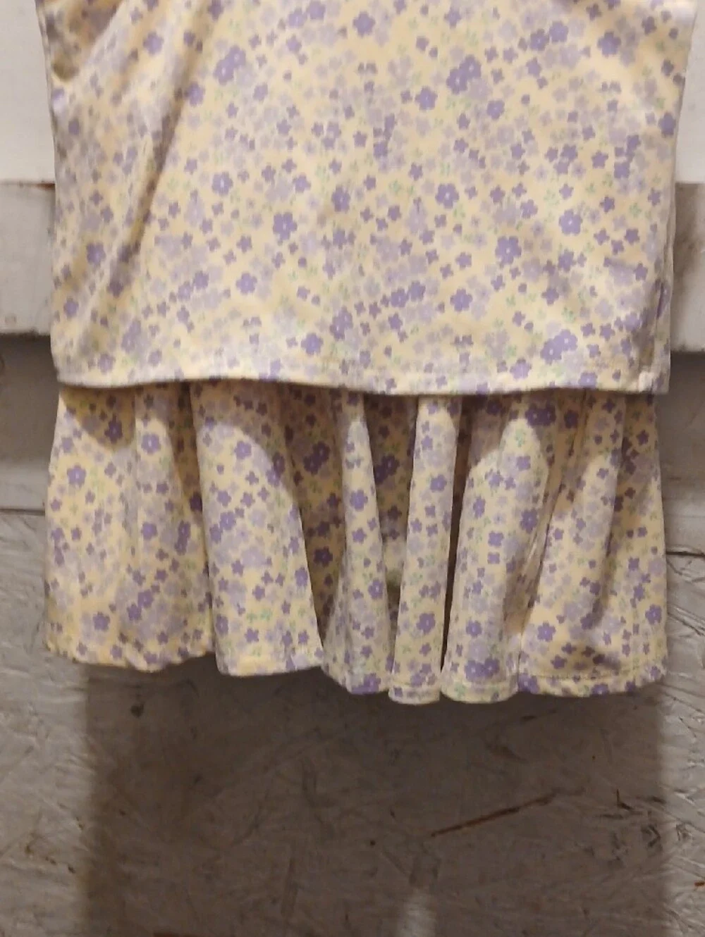 Yogalicious Lavender Floral Tank & Skorts on Pale Yellow Size XL